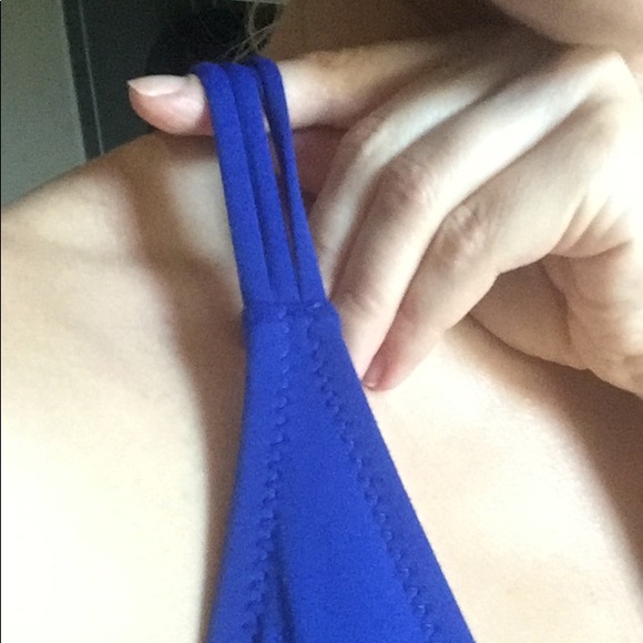 Offer NWT Billabong Triangle Crossback soft straps - Picture 7 of 7